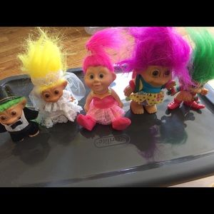Lot of 5 vintage trolls assorted sizes 1980s